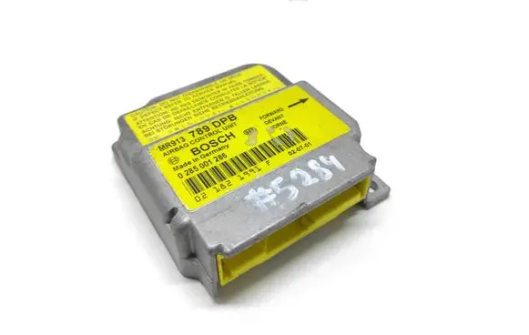 Mitsubishi Carisma Airbag control unit/module MR913789DPB 0285001286