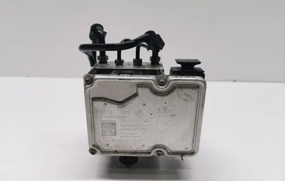 Porsche Cayenne (9Y0 9Y3) ABS Pump 7P0907379E
