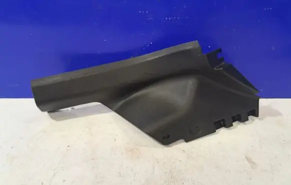 Polestar 2 Rear sill trim cover 31672366 31672319