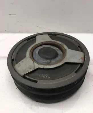 Audi A6 Allroad C5 Crankshaft pulley 