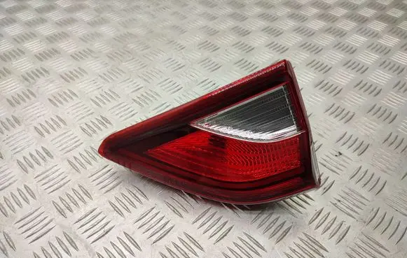 KIA Stonic Tailgate rear/tail lights 92404H8