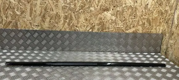 Land Rover Range Rover L405 Other rear door trim element 