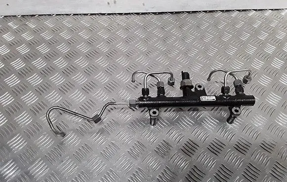 Fuel main line pipe