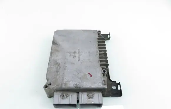 Chrysler PT Cruiser Engine control unit/module 05033116AE