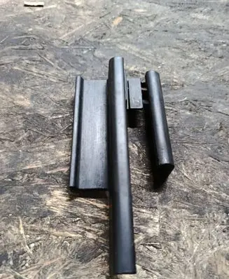 BMW 7 E65 E66 Front driver seat rail 7007695 60829010