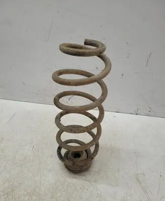 Volkswagen Golf IV Rear coil spring