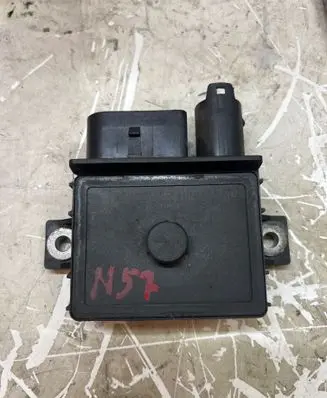 BMW 3 E92 E93 Glow plug pre-heat relay E2110022368 0522140702 0007126686