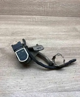 BMW 1 E81 E87 Headlight/headlamp level sensor 6785205