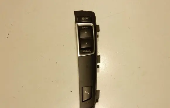BMW 5 F10 F11 Parking (PDC) sensor switch 9202942 59106