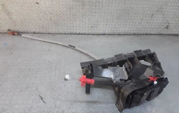 Ford Mondeo MK IV Rear door lock 6M2AR26412BC