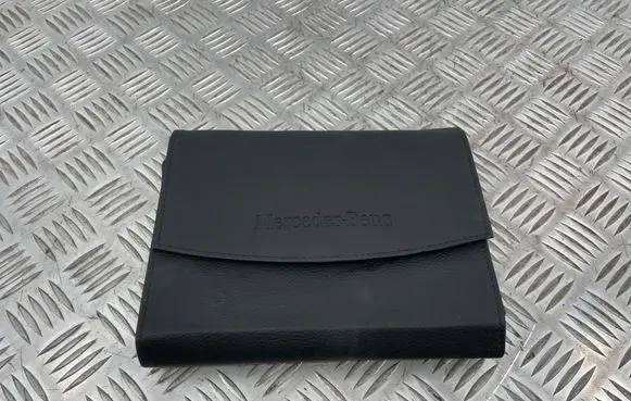 Mercedes-Benz GL X166 Owners service history hand book