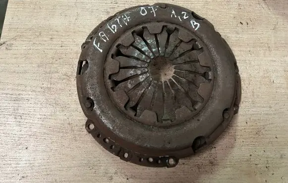 Skoda Fabia Mk2 (5J) Pressure plate 
