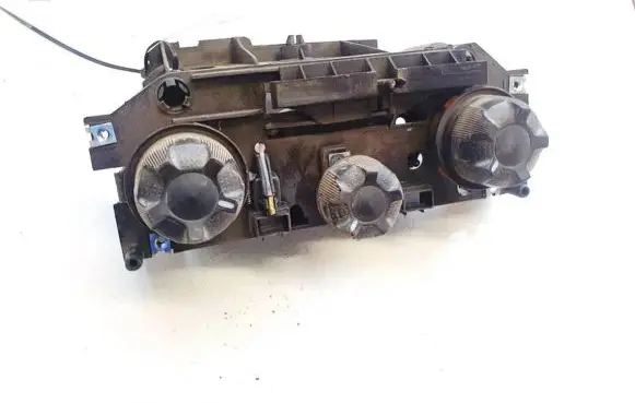 Iveco Daily 30.8 - 9 Climate control unit 112542000