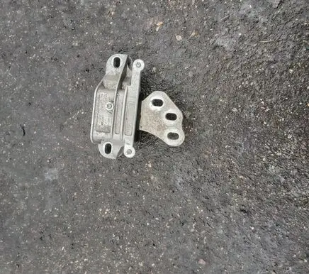 Ford Puma Gearbox mount ENAC46000 FQMG06 BC00A