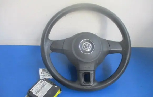 Volkswagen Caddy Steering wheel 5K0419091H