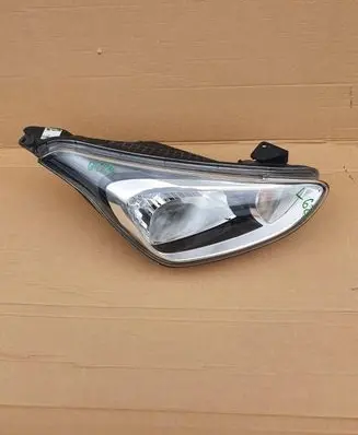 Hyundai i10 Headlight/headlamp 92102-B9000