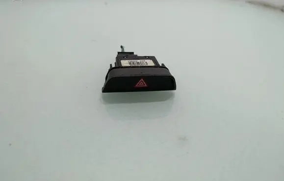 KIA Sportage Hazard light switch 937903U010