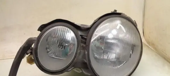 Mercedes-Benz E W210 Headlight/headlamp
