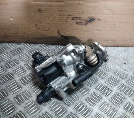 Land Rover Evoque I EGR valve G4D39D475BB