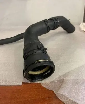 Land Rover Range Rover L405 Engine coolant pipe/hose CPLA-8260-DD