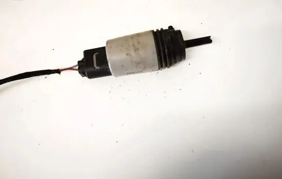 Windscreen/windshield washer pump
