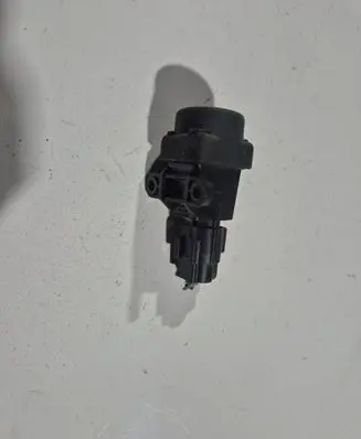 Honda FR-V Fuel cut-off switch 35910AA010
