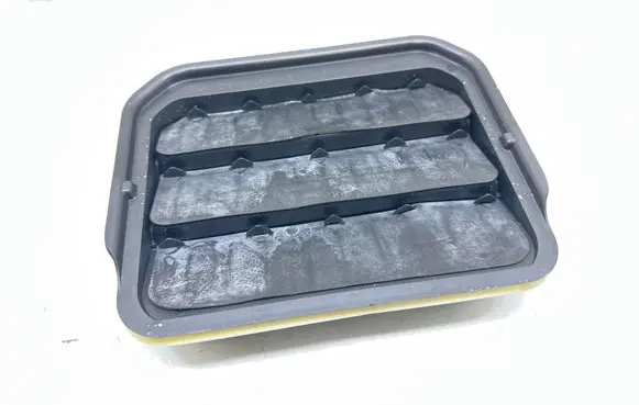 Ford Focus Quarter panel pressure vent L1TBA280B62AC