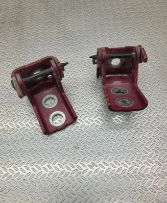 Front door hinge set