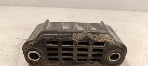 Volkswagen Touareg III Jacking socket point 