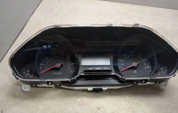 Speedometer (instrument cluster)
