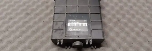 Volkswagen Golf III Engine control unit/module 1H0907311F 0261200760