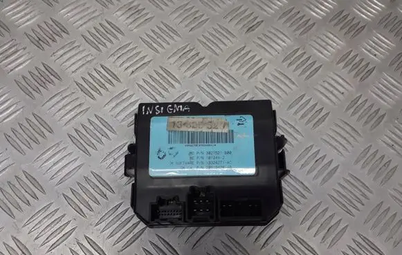 Opel Insignia A Tailgate/trunk control unit/module 13324271