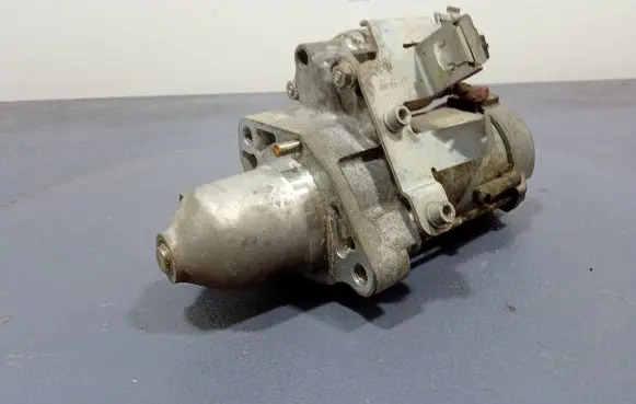 BMW 5 GT F07 Starter motor 8657337