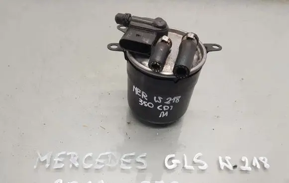 Mercedes-Benz CLS C218 X218 Fuel filter housing A6420904852