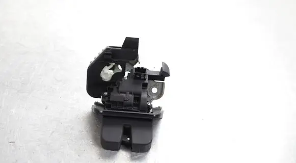 Audi A6 S6 C7 4G Tailgate/trunk/boot lock/catch/latch 4G9827520