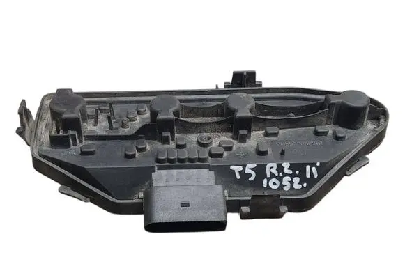 Volkswagen Transporter - Caravelle T5 Tail light bulb cover holder 7H5945258A