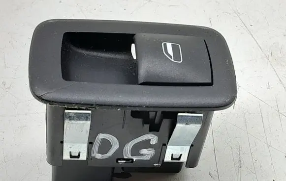 Lancia Thema Electric window control switch 56046832AB