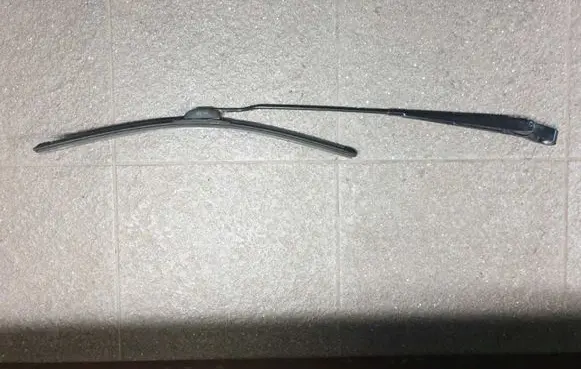 Ford Transit Windshield/front glass wiper blade YC1517526BA