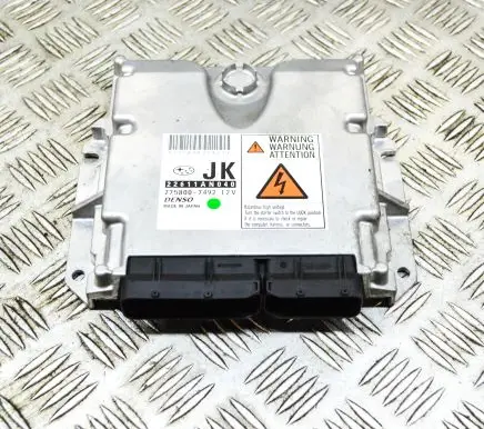 Subaru Legacy Engine control unit/module 2758007492 22611AN040