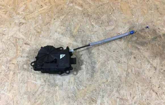 Land Rover Discovery Sport Tailgate boot lock/latch motor LR070125