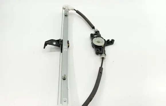 Mazda 3 II Rear window lifting mechanism without motor