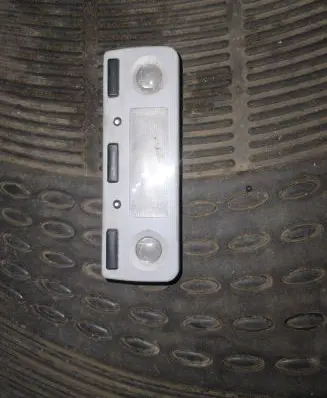 BMW 5 E39 Front seat light 8369511