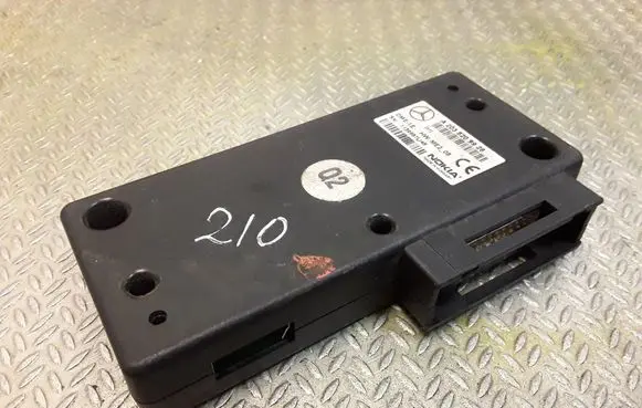 Mercedes-Benz E W210 Phone control unit/module A2038209926 2038209926