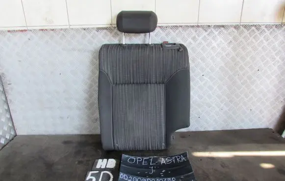 Opel Astra J Rear seat 