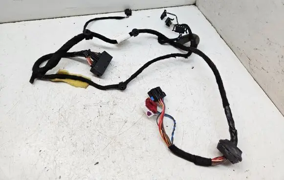 Skoda Superb B5 (3U) Rear door wiring loom 3U0971161G