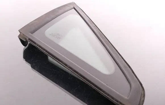 Ford Focus C-MAX Rear side window 