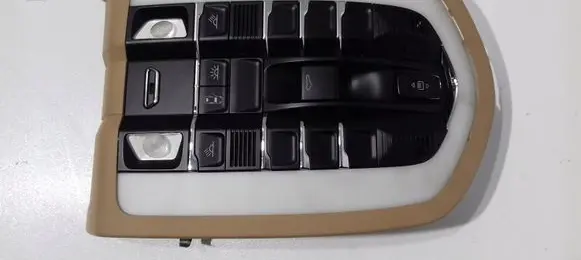 Porsche Macan (95B) Front seat light 7PP919211E 7PP035711A