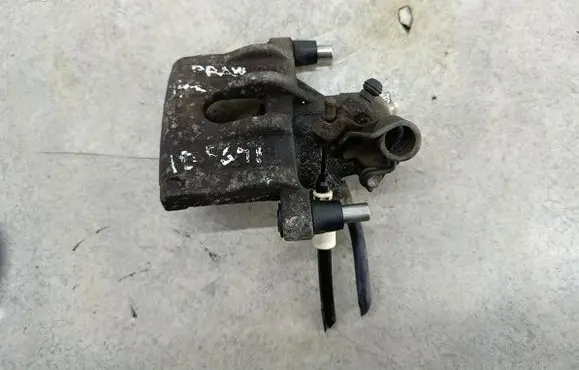 Volvo C30 Rear brake caliper 