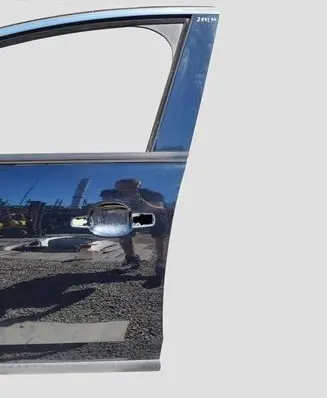 Peugeot 3008 I Front door