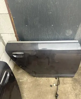 Audi A6 S6 C6 4F Rear door